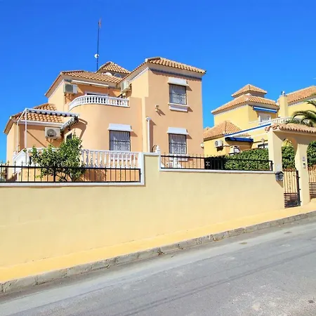 Bluelagoon Homes Villa *