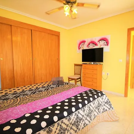 Bluelagoon Homes فيلة Villacosta